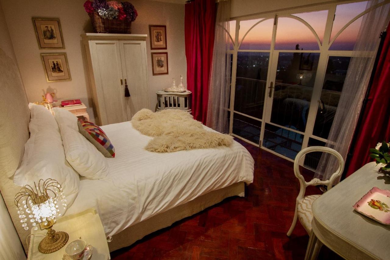 The Great Gatsby Houghton Bed & Breakfast Йоханесбург Екстериор снимка